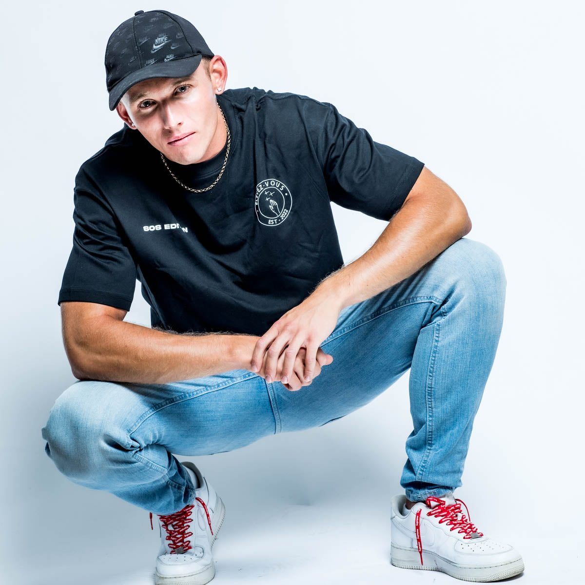 ÉLEVEZ-VOUS "SOS Edition" T-Shirt – Summit of Style